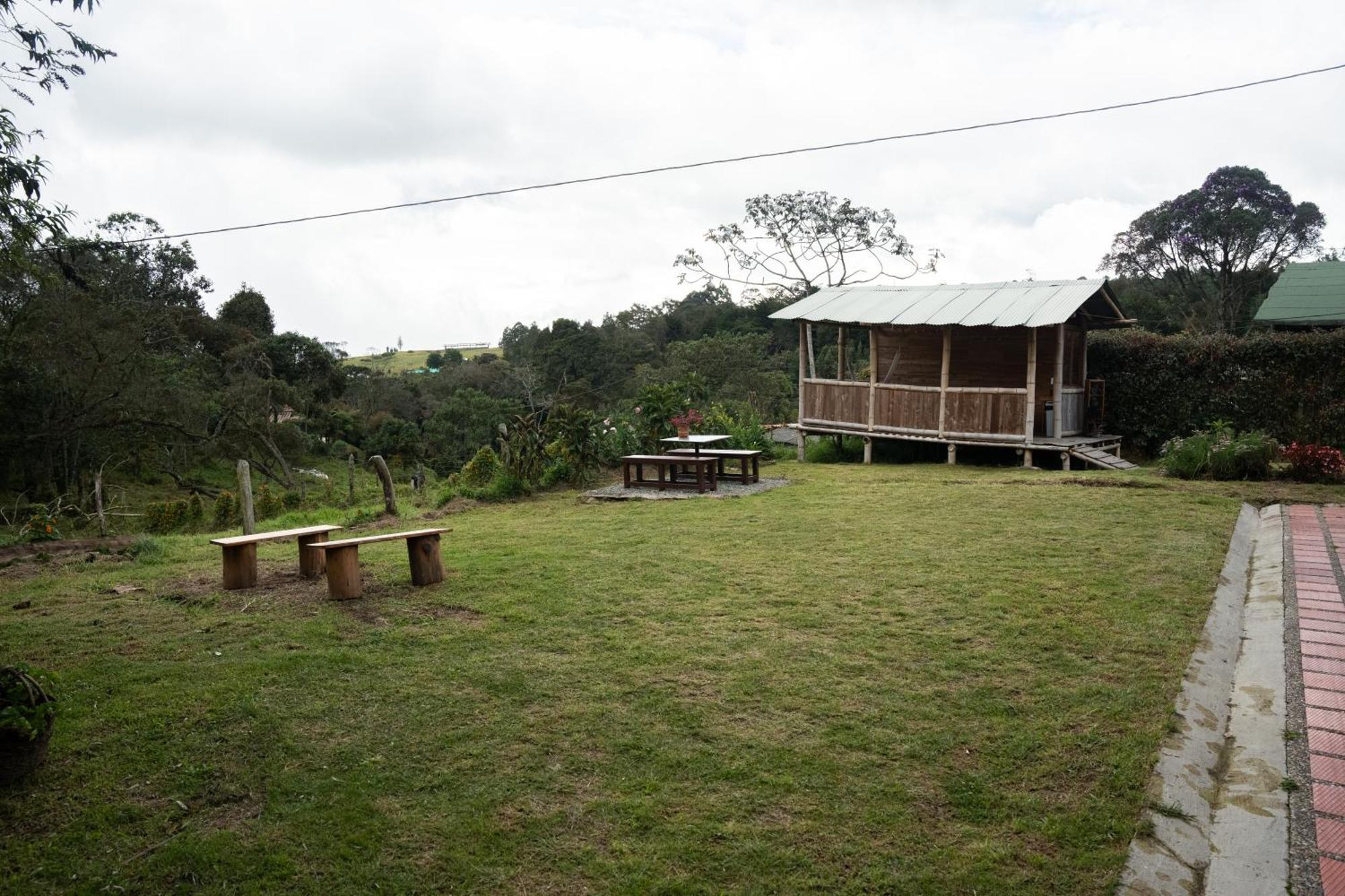 Pensjonat Casa Profunda - Santa Elena Medellín Zewnętrze zdjęcie